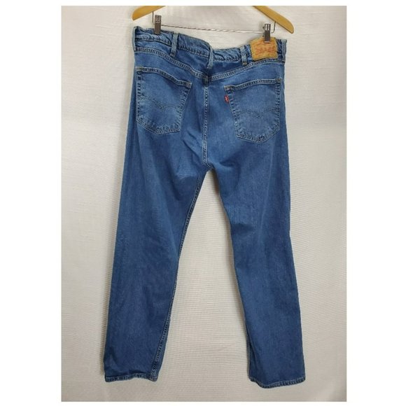 Levis 505 Jeans Mens 40x32 Blue Denim Medium Wash - Picture 2 of 9